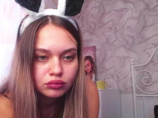 Lähettää kuvakaappauksia LiaaaMiaaa