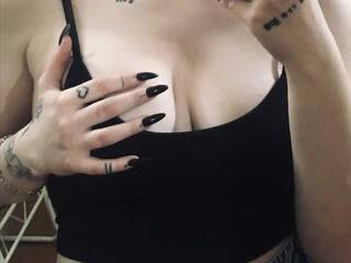 Eroottinen videokeskustelu Liapops