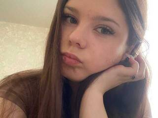 Eroottinen videokeskustelu LickingFur