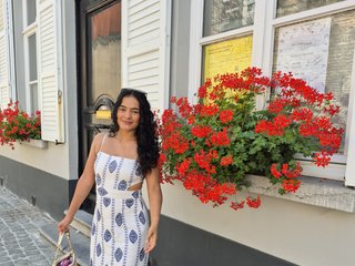 Eroottinen videokeskustelu Liliana99