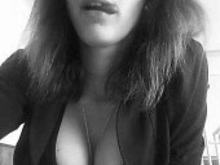 Eroottinen videokeskustelu lilitax