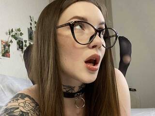 Eroottinen videokeskustelu LilithsWhisper