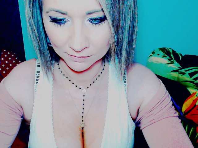 Kuvat Lilly666 hey guys, ready for fun? i view cams for 80 tok, to get preview of my body 90, LOVENSE LUSH Low 15, med 30, high 60, talking for hours because u bored and wish to know me 600. mic on, toys on.... and other things also! :)