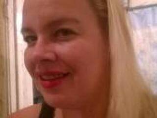 Eroottinen videokeskustelu liloukiss