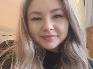 Eroottinen videokeskustelu LilWhore