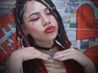 Eroottinen videokeskustelu LilyJames