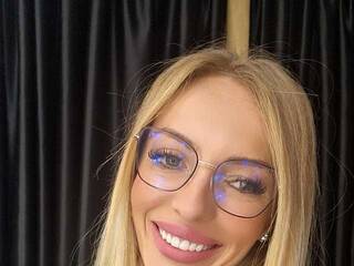 Eroottinen videokeskustelu LinaCarter