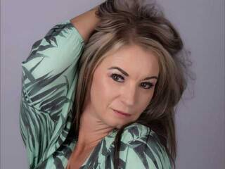 Eroottinen videokeskustelu Lionessss