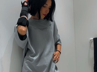 Eroottinen videokeskustelu Lipglos1