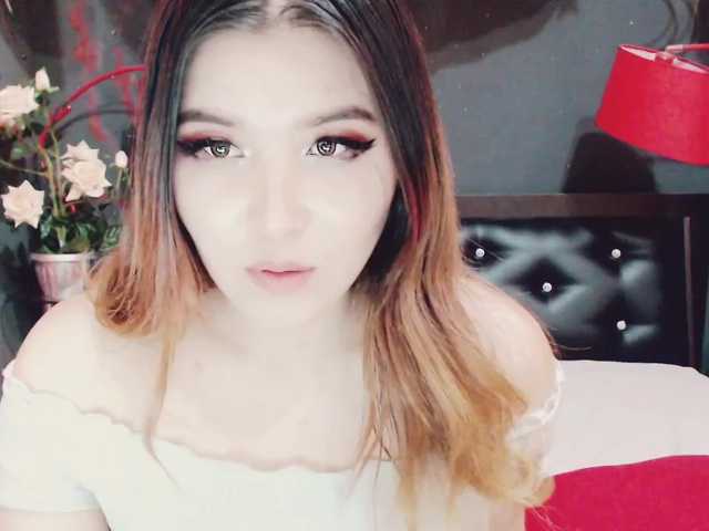 Kuvat LisaMoon777 Hey Hey Guys))) Welcome to Lisa Room)) Lets chat, Fun, and Make SOme NOISE!!!)