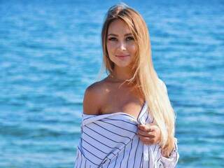 Eroottinen videokeskustelu LisaMorison