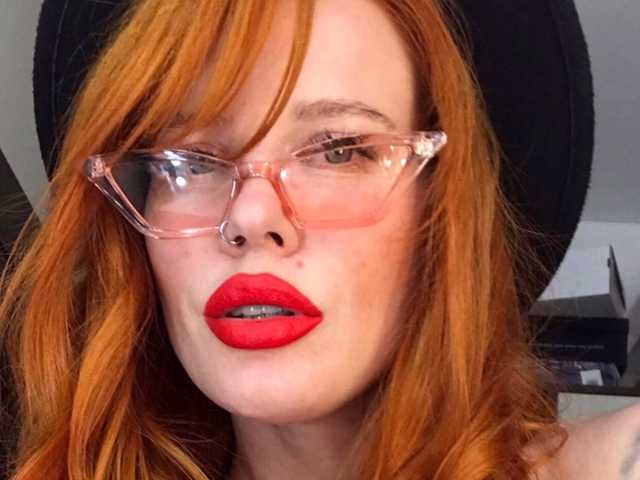 Kuva profiilista LisaRed