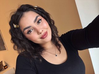 Eroottinen videokeskustelu LissasMoon