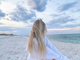 Eroottinen videokeskustelu LittleBarbieJ