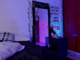 Eroottinen videokeskustelu littlekayla