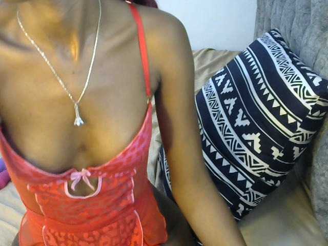 Lähettää kuvakaappauksia LittleMisscharming