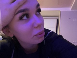 Eroottinen videokeskustelu LEYLA_FOXY