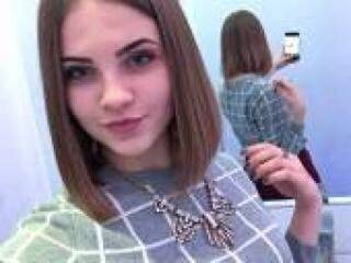 Eroottinen videokeskustelu lizzzal