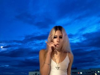 Eroottinen videokeskustelu LolaLevvis