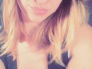 Eroottinen videokeskustelu lollaaa