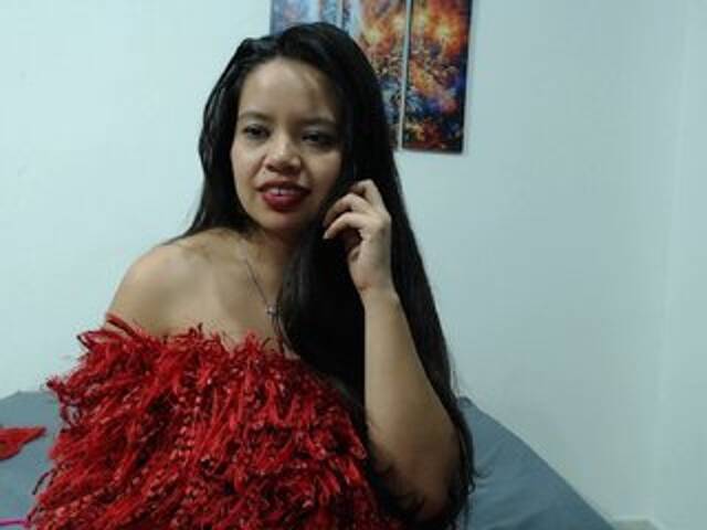 Lähettää kuvakaappauksia Lorehot24