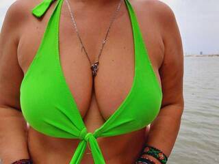 Eroottinen videokeskustelu LoveTinaa56