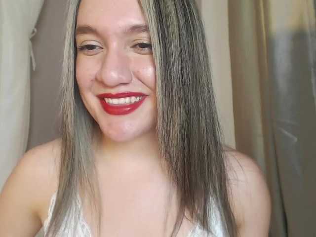 Kuvat Luciadallas Red lips, flames and pleasure, i'll be yours, be a gentleman, play with my toys, make vibrate my pussysquirt special show!! @Anal,#teen 22 years old #naughty #with every goal, tease!