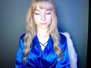 Eroottinen videokeskustelu LuciaLovely