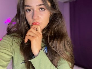 Eroottinen videokeskustelu Lucie537