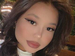 Eroottinen videokeskustelu Lucky-Lioness