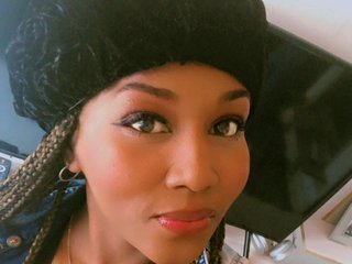 Eroottinen videokeskustelu lucyhorny