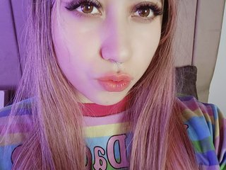 Eroottinen videokeskustelu LucyMalkova