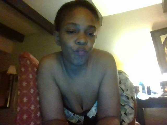 Lähettää kuvakaappauksia Luicy