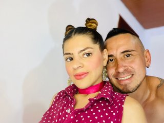 Eroottinen videokeskustelu lukasandcharlot