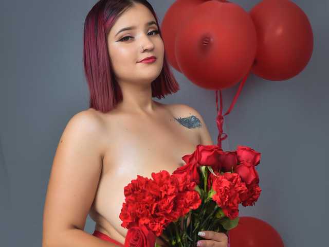 Kuva profiilista lunabigboobs