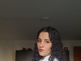 Eroottinen videokeskustelu Lunajeans