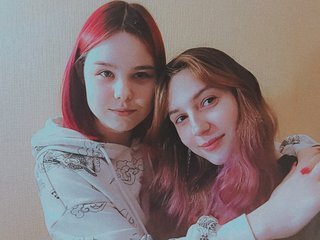 Eroottinen videokeskustelu LunaLina-1