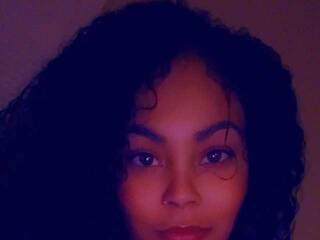 Eroottinen videokeskustelu Lushylashae