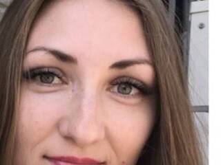 Eroottinen videokeskustelu LuziaHot