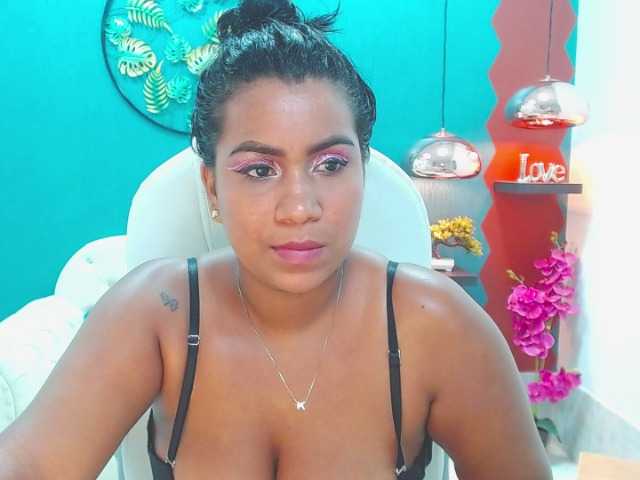 Kuvat lya-roses show ass [35 tokens left] #latina #bigboobs #young #dirty #bigass