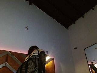 Eroottinen videokeskustelu madame-ibby