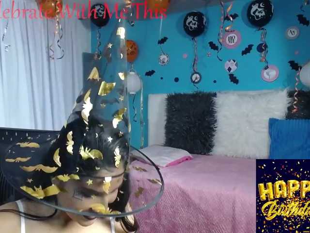 Lähettää kuvakaappauksia MaddieScott