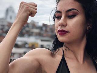 Eroottinen videokeskustelu Maddison-D