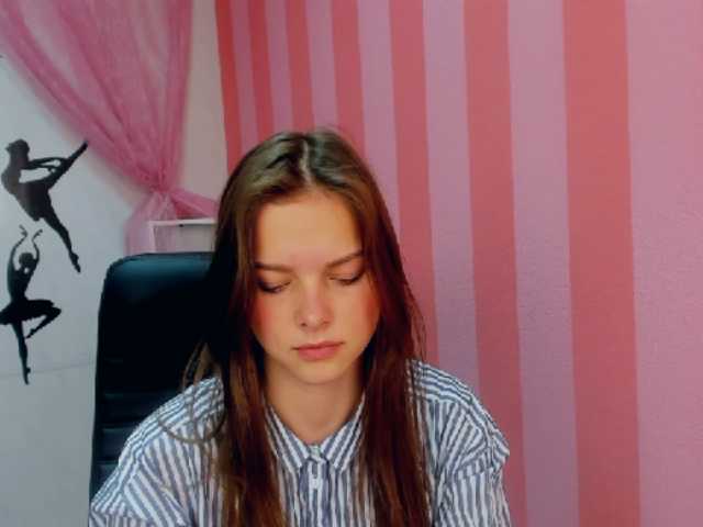 Lähettää kuvakaappauksia madeelyn