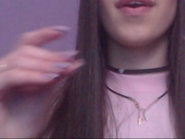 Lähettää kuvakaappauksia Madellyn