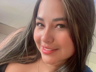 Eroottinen videokeskustelu MadisonGomez