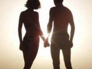 Eroottinen videokeskustelu MAKEHERCREAMY