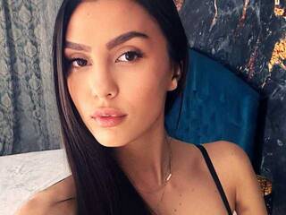 Eroottinen videokeskustelu MalinaMaze