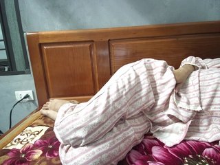 Eroottinen videokeskustelu mama99love