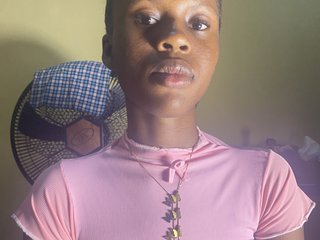 Eroottinen videokeskustelu Mandymia